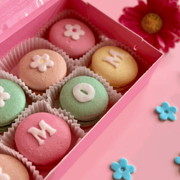 Mother's Day Macarons Box - Image 2