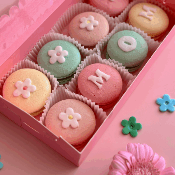 Mother's Day Macarons Box - Image 3